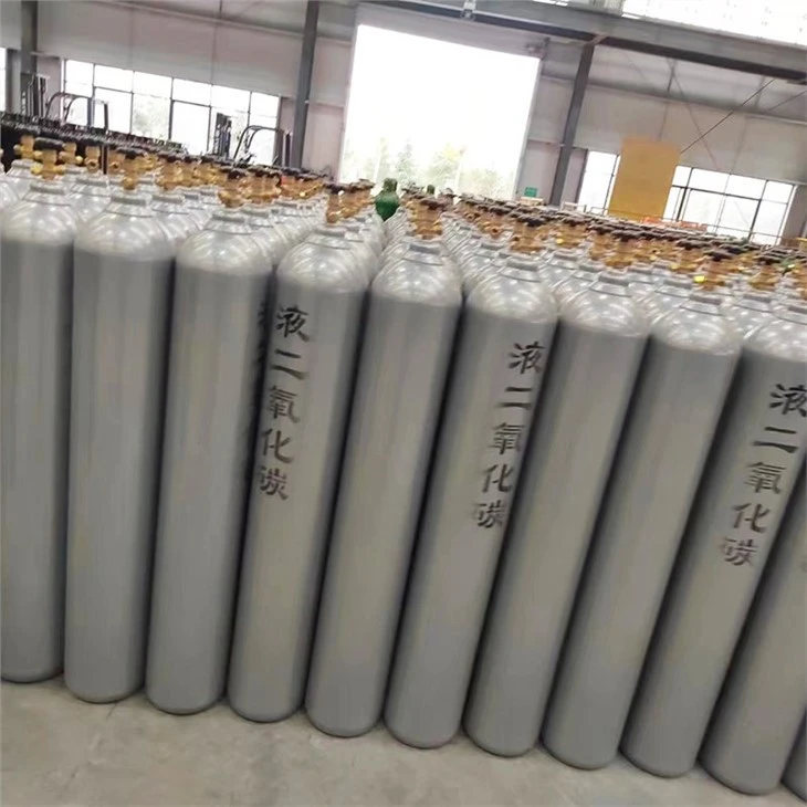 Liquefied co2 (4)